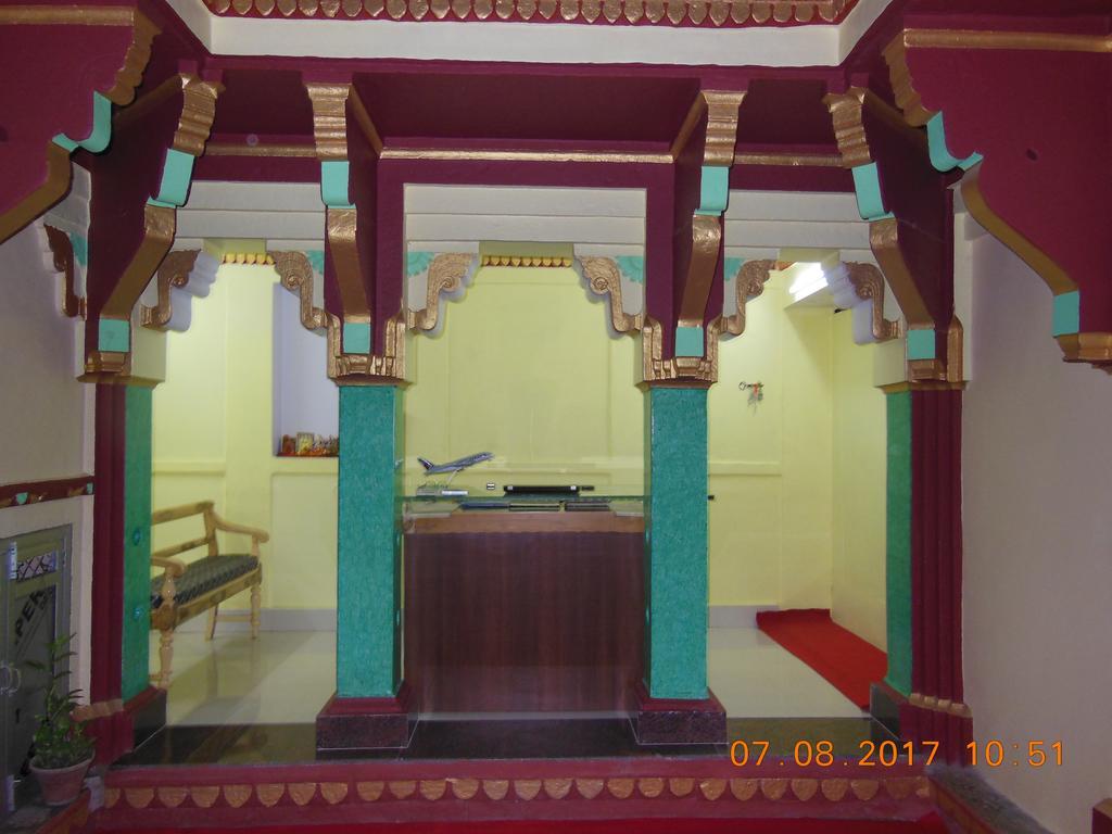 Shiva Inn Varanasi Bagian luar foto