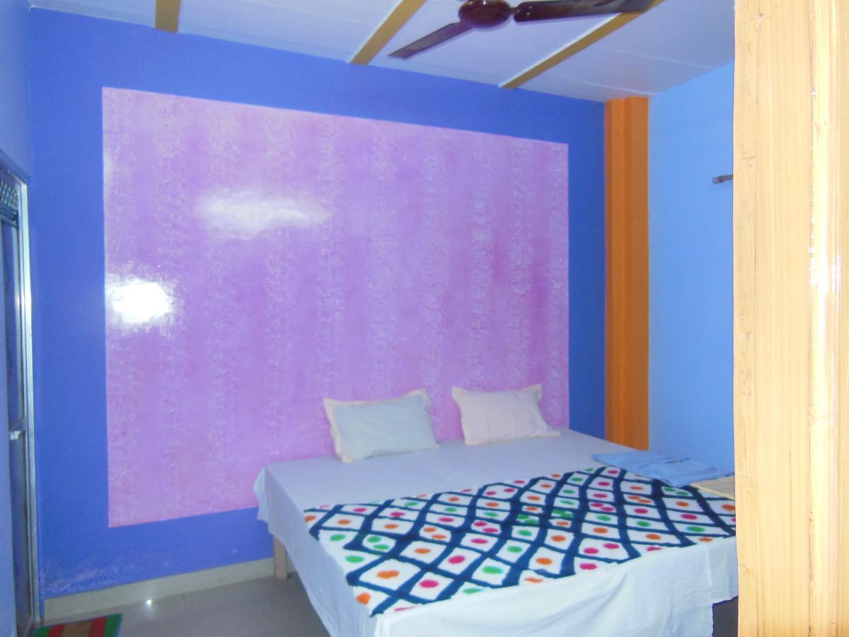 Shiva Inn Varanasi Bagian luar foto