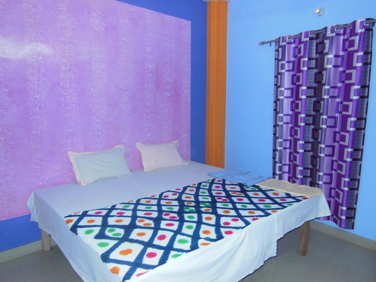 Shiva Inn Varanasi Bagian luar foto